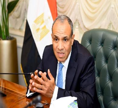 وزير الخارجية المصري : يؤكد تأثرعائدات قناة السويس بسبب حرب غزة 